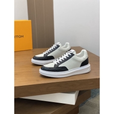 Louis Vuitton Low Shoes